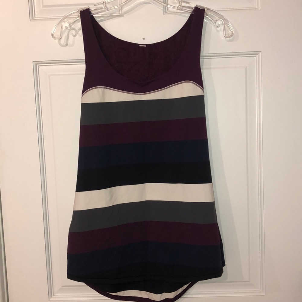 Lululemon tank top